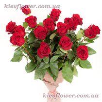 Букет из 15 красных метровых роз